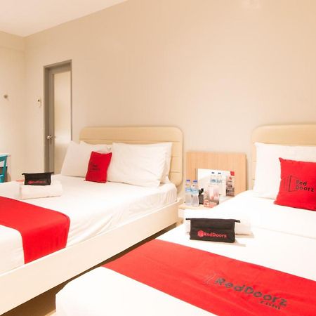 Reddoorz @ General Segundo Avenue Laoag Hotel Luaran gambar