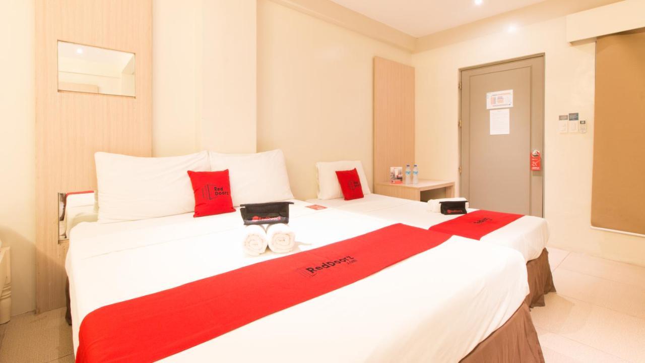 Reddoorz @ General Segundo Avenue Laoag Hotel Luaran gambar