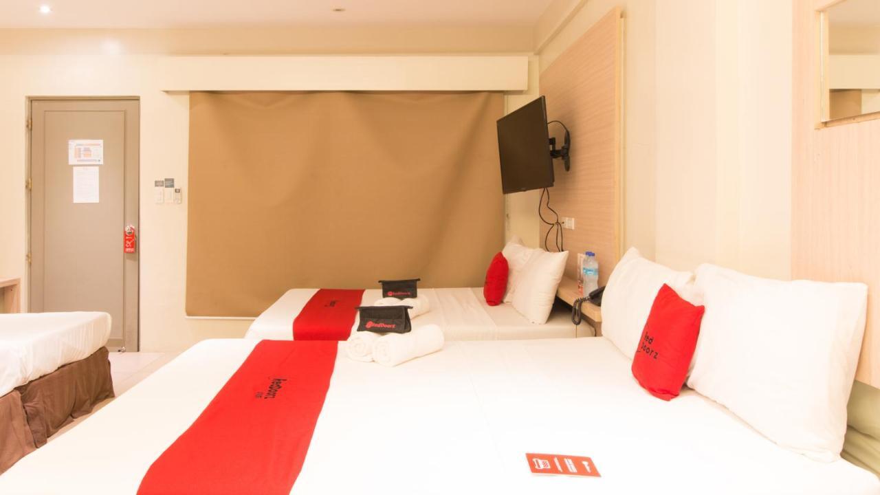 Reddoorz @ General Segundo Avenue Laoag Hotel Luaran gambar